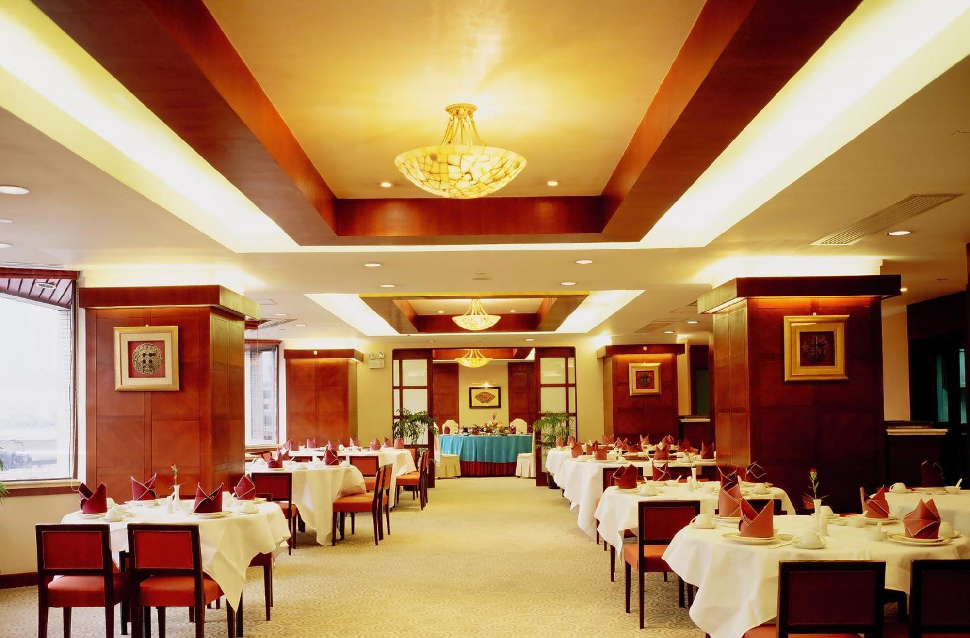 City Hotel Şanghay Dış mekan fotoğraf