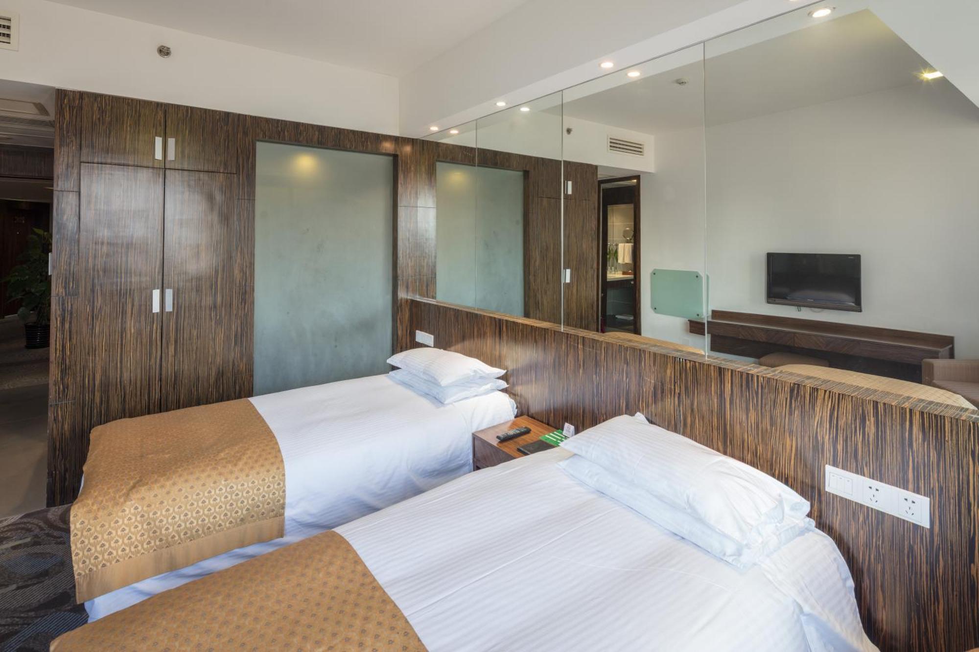 City Hotel Şanghay Dış mekan fotoğraf